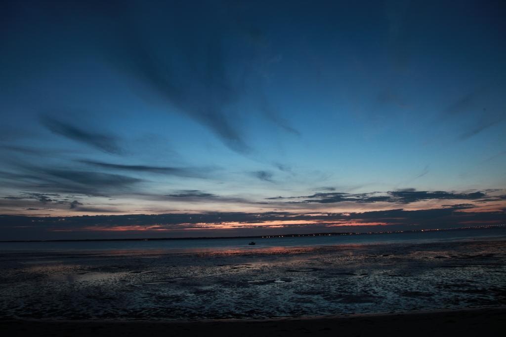 Beach Hotel - Le Grand Chalet Ronce-les-Bains Esterno foto