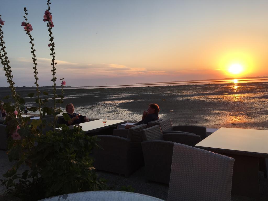 Beach Hotel - Le Grand Chalet Ronce-les-Bains Esterno foto