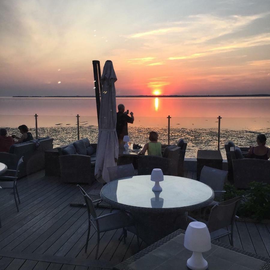 Beach Hotel - Le Grand Chalet Ronce-les-Bains Esterno foto